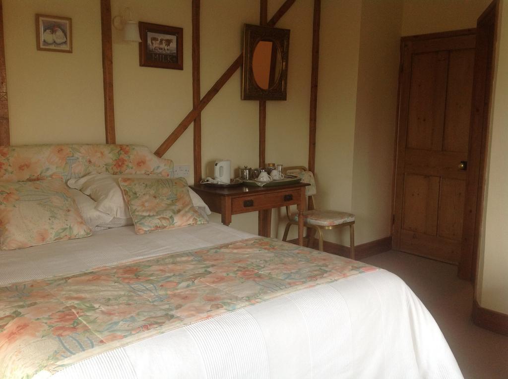 Barn Park Farm, Bed And Breakfast Stockland Esterno foto